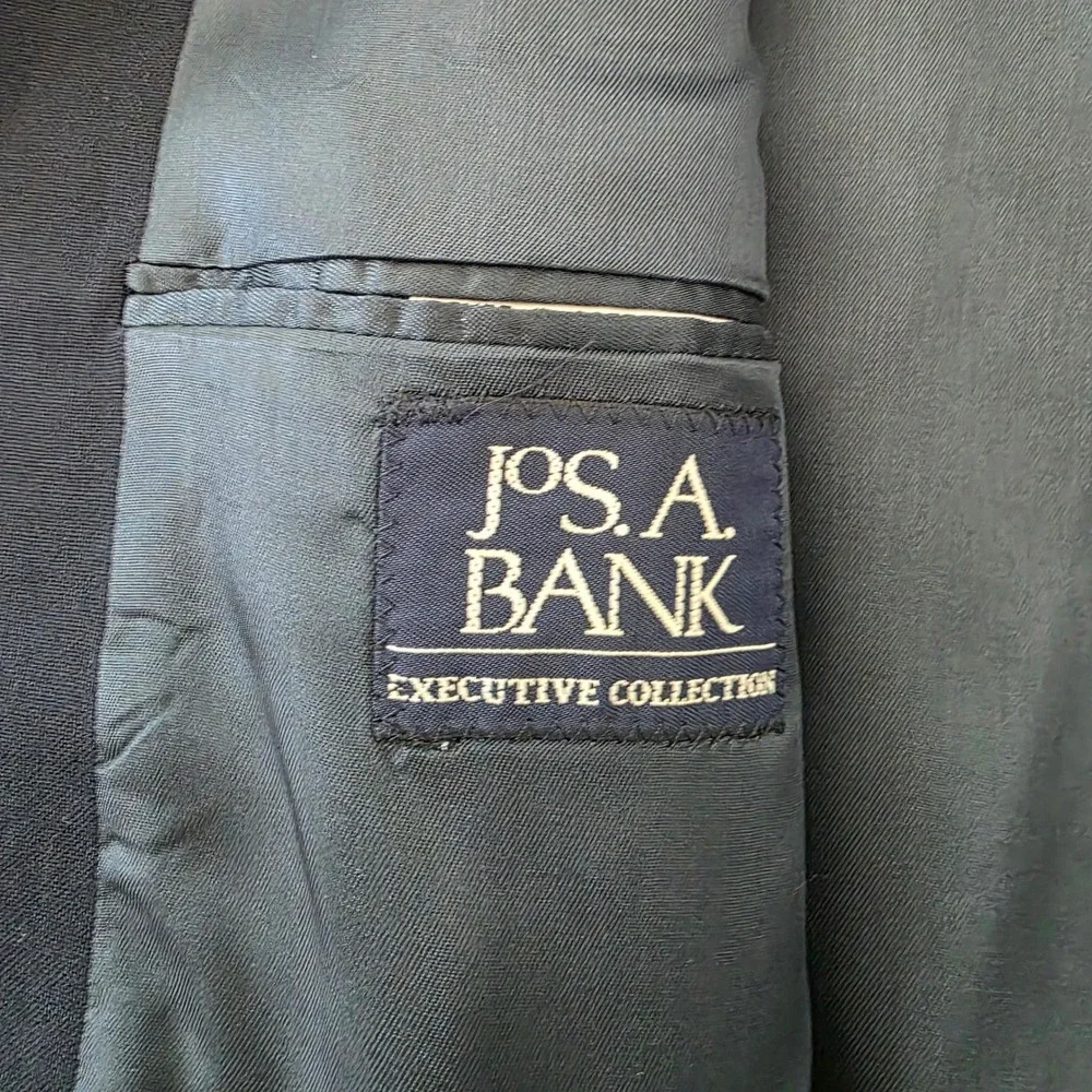 Jos A Bank Executive Collection Mens 40R Navy Blue 100% Wool Gold Button Blazer